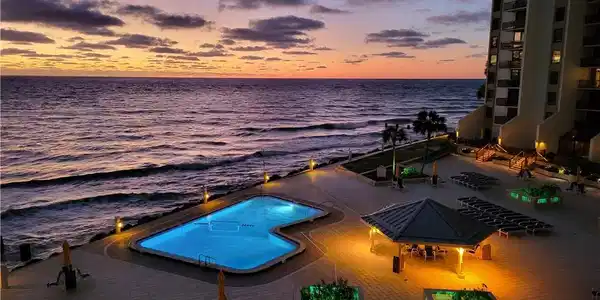 450 S Gulfview BLVD