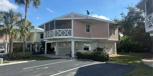 950 Moody RD