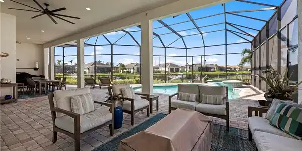 17290 Hidden Estates CIR