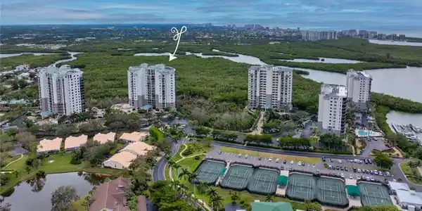 445 Cove Tower DR