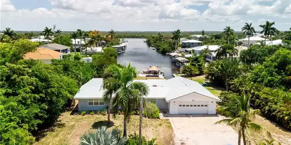 5387 Marina DR