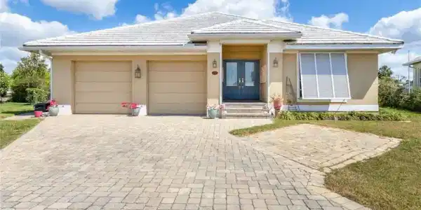 130 Casa LN