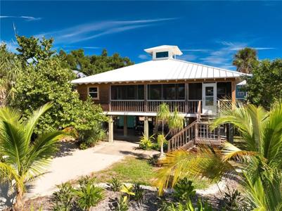 211 White Pelican DR