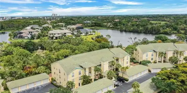 15505 Cedarwood LN