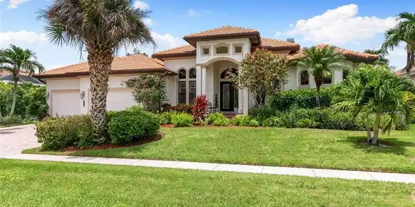 591 Kendall DR