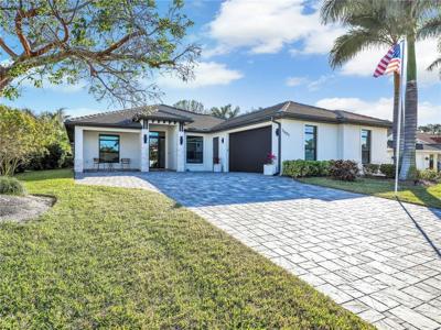 3601 McComb LN