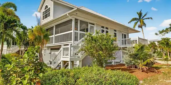 280 Ferry Landing DR