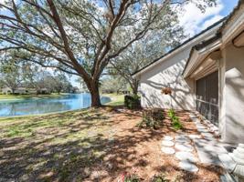 602 Arbor Lake Unit 6-102