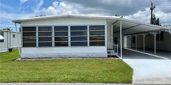 41 Enchanting BLVD