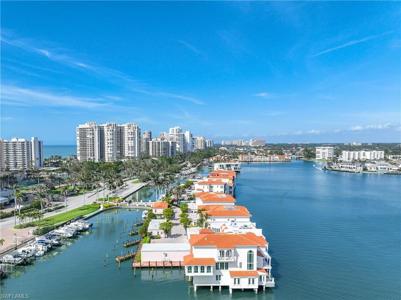 4000 Gulf Shore BLVD N