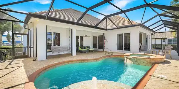 864 Magnolia CT