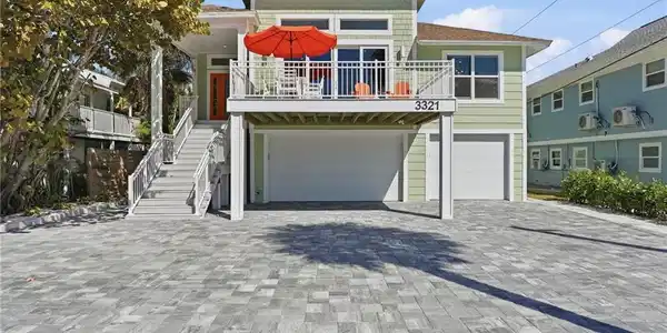 3321 Estero BLVD