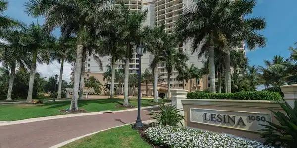 1050 Borghese LN