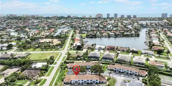130 Leland WAY