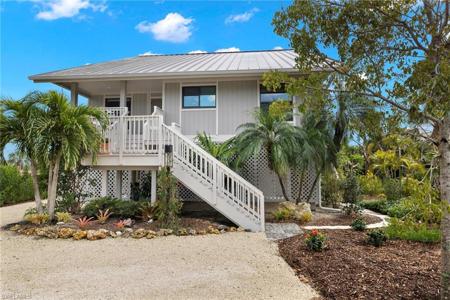 4279 Gulf Pines DR