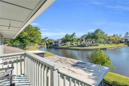 4251 Island CIR