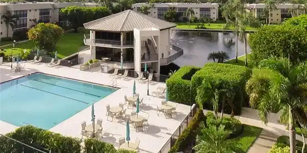 788 Park Shore