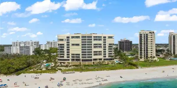 11125 Gulf Shore DR