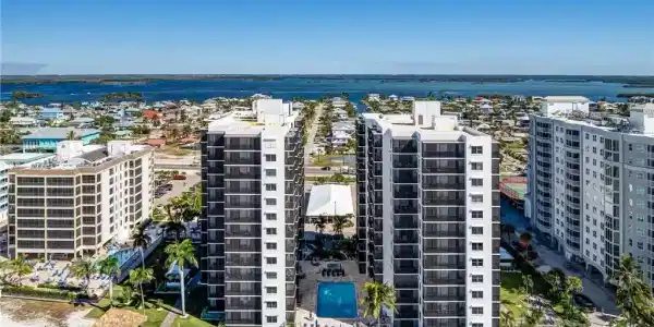 6612 Estero BLVD