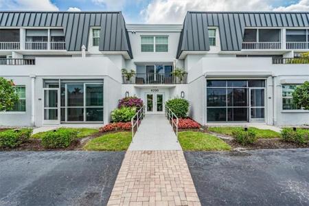 4200 Belair LN