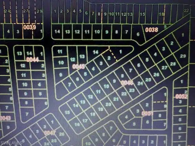 Image 1: Map of parcels