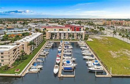 801 River Point DR