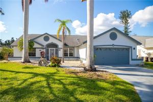 22632 Forest View