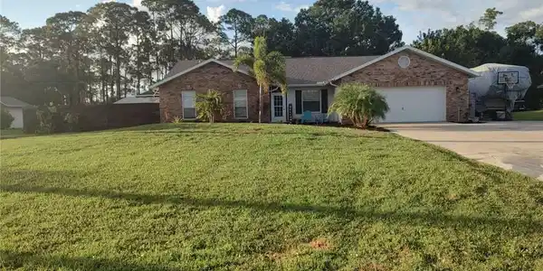 7821 Deni DR