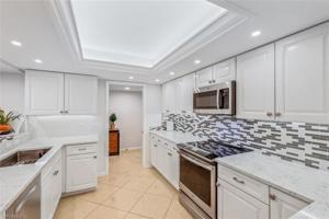 5601 TURTLE BAY