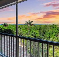 6075 Pelican Bay