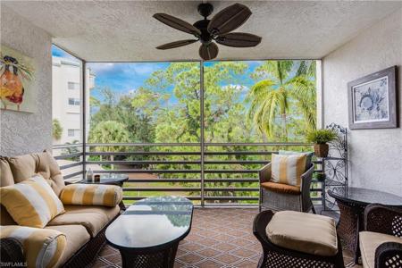 285 Naples Cove