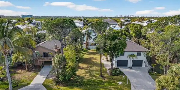 Image 4: Property owners in Gulf Harbour enjoy no HOA, kayak/paddleboard storage onsite!