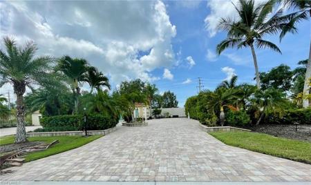 4580 Southern Breeze DR