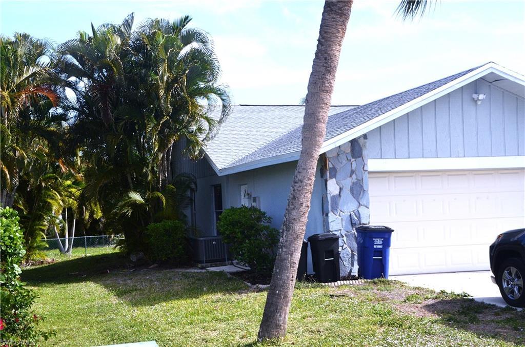 Image 2: Front Left View of Home