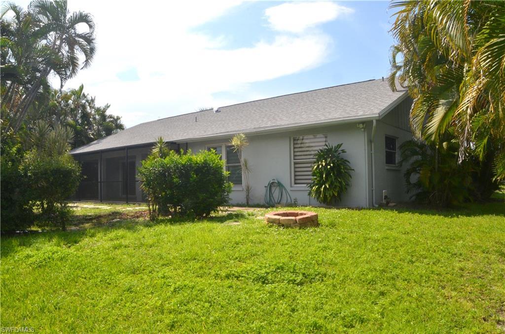 Image 4: Back Left View of Home