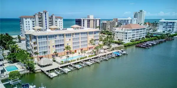 9566 Gulf Shore DR