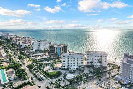 3401 Gulf Shore BLVD N