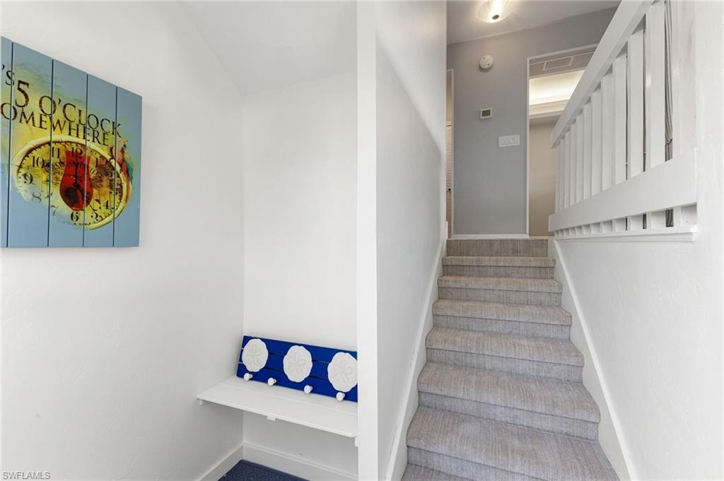 Image 3: Staircase with baseboards