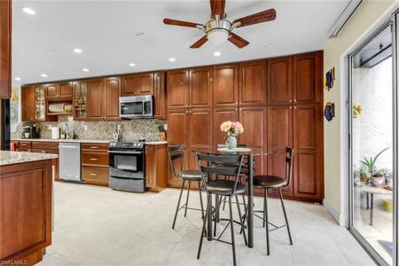 4449 W Mainmast CT