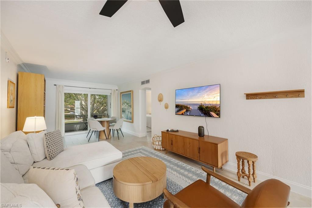Image 3: Living Room/Dining Area