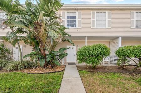 6095 Lake Front DR