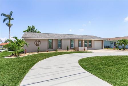 5407 Pelican BLVD