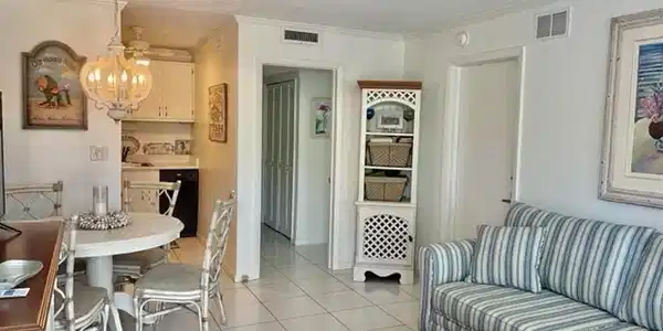 1295 Gulf Shore S