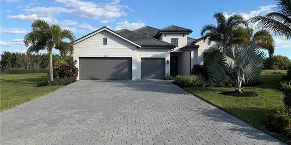 3118 Heather Glen CT