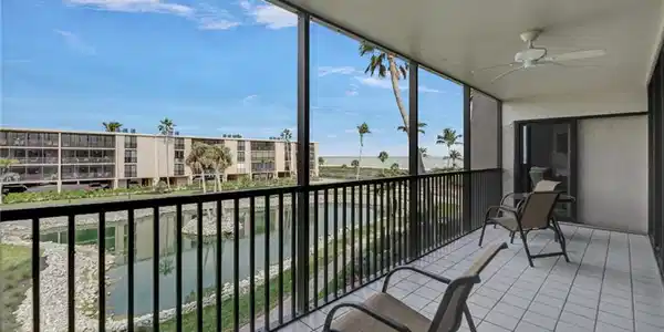 1401 Middle Gulf DR