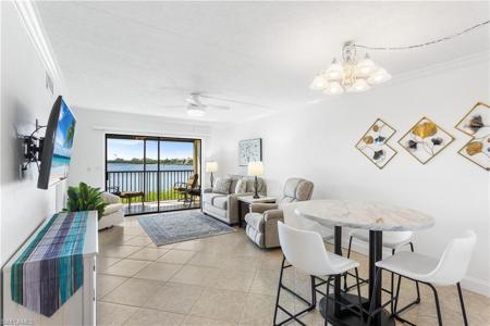 4835 Bonita Beach RD
