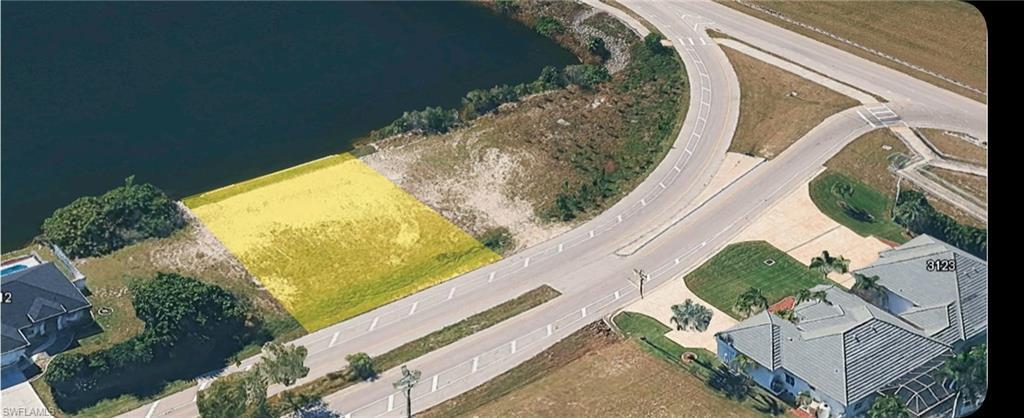 Image 2: Drone / aerial view