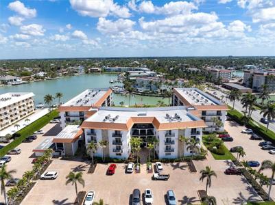 2900 Gulf Shore BLVD N