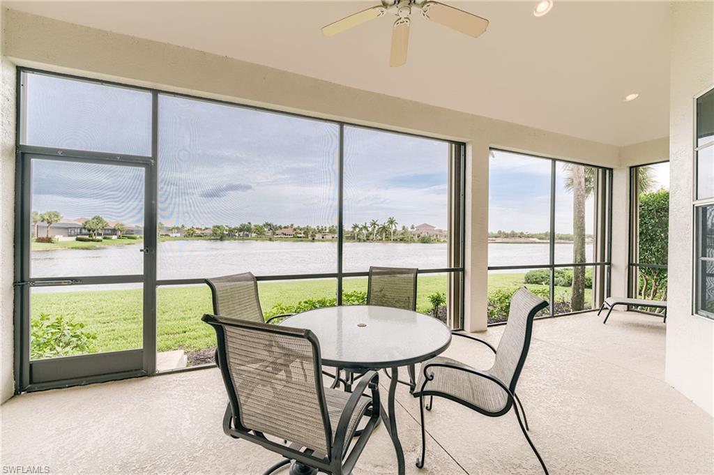 Image 3: Large covered lanai with a huge rear lawn to build a custom pool