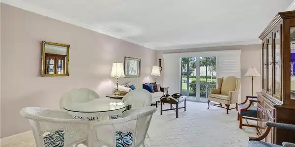 411 S Collier BLVD